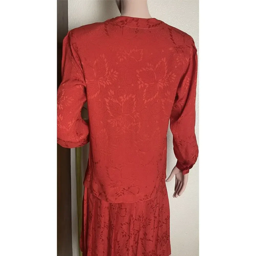 Gloria Sachs Red Silk Skirt Set Sz 8 Pleated Skirt LS Blouse Leaf Embossed